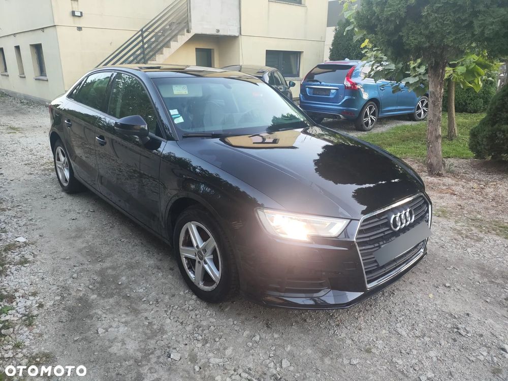 Audi A3 Limousine 35 TDI S tronic - 2