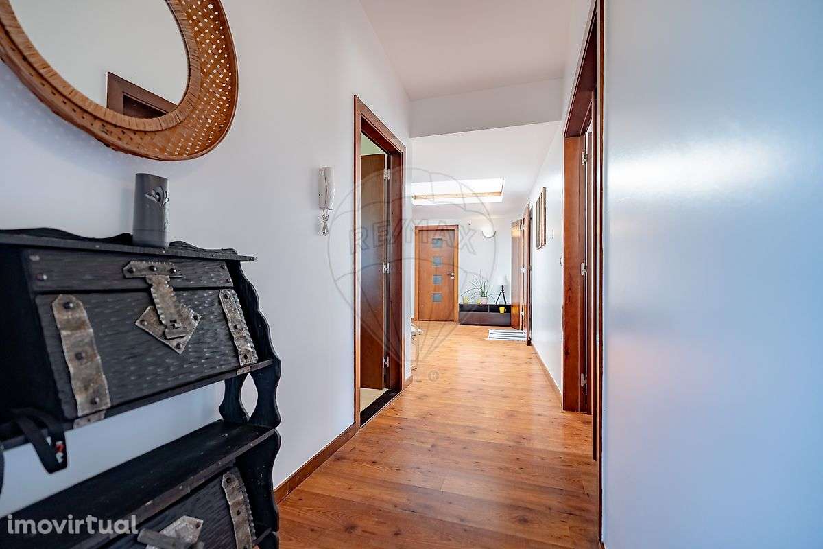 Moradia T2 para venda - Grande imagem: 2/29