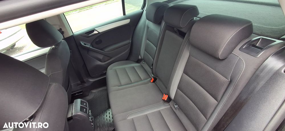 Volkswagen Golf 2.0 TDI BlueMotion Technology Highline - 11