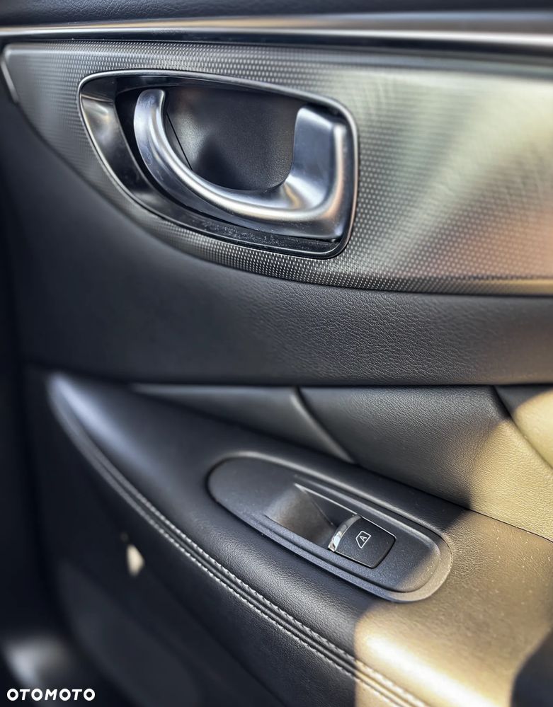 Infiniti Q50 2.0t Premium - 14