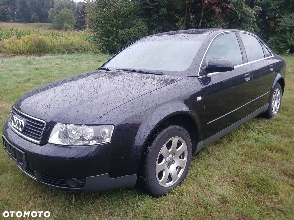 Audi A4 Limousine - 2