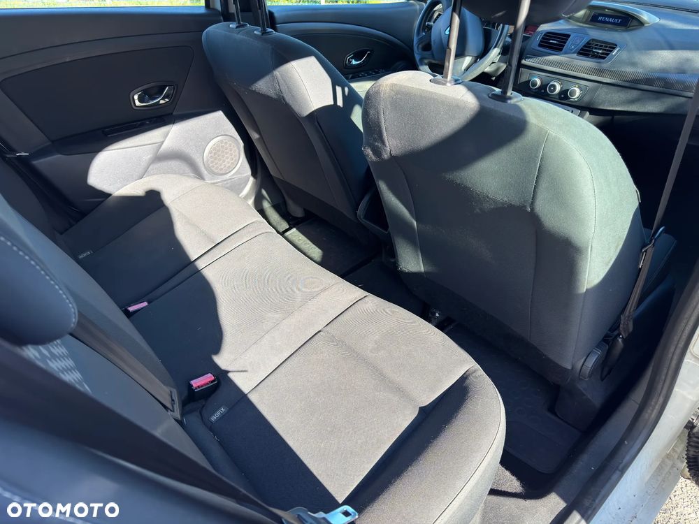 Renault Megane 1.5 dCi Style Edition - 11