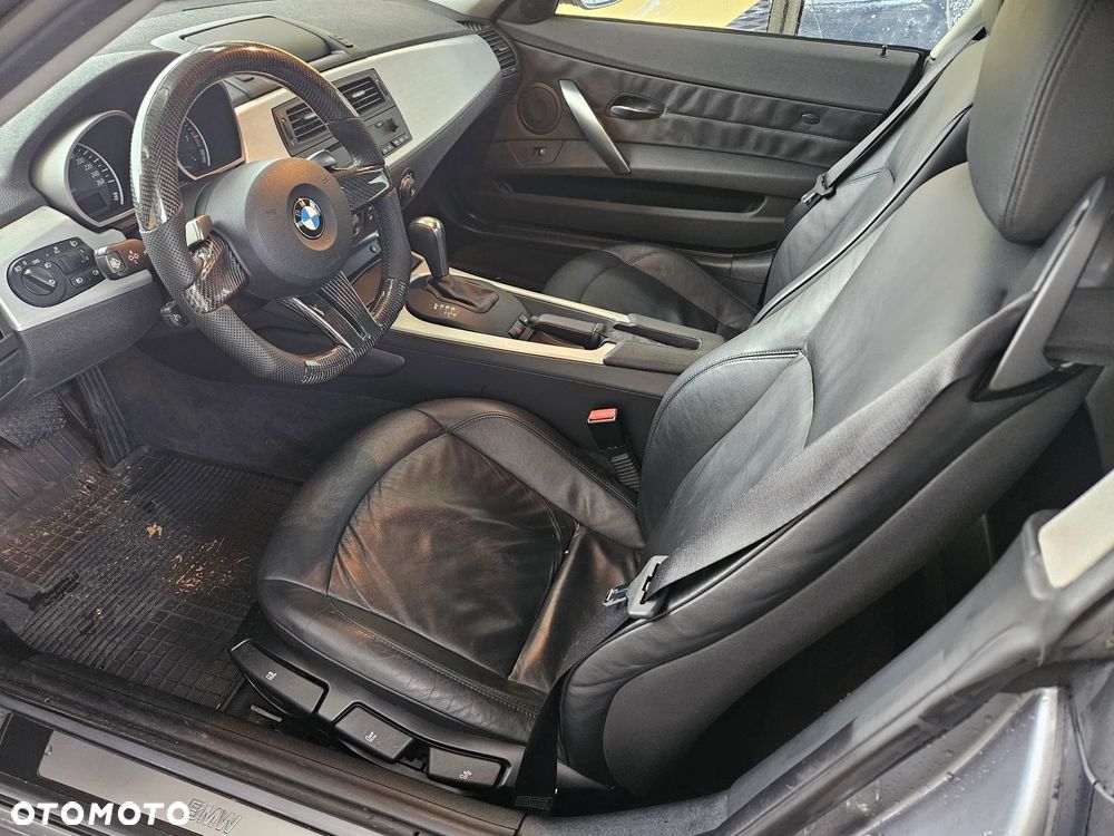 BMW Z4 Coupe 3.0si - 8