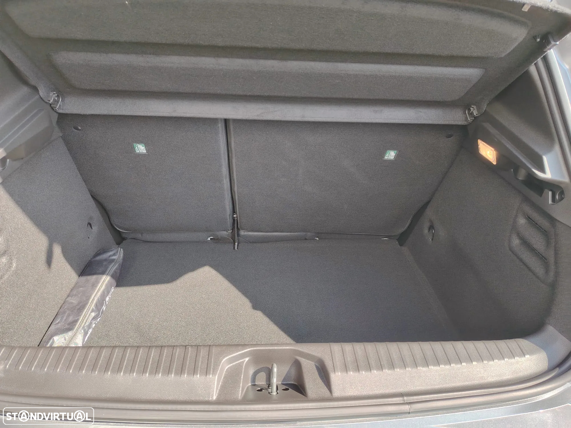 Renault Clio 1.0 TCe Intens Bi-Fuel - 22