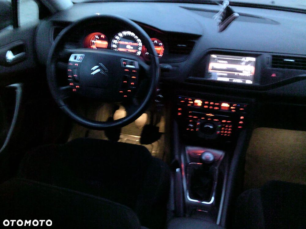 Citroën C5 1.6 HDi Attraction - 14
