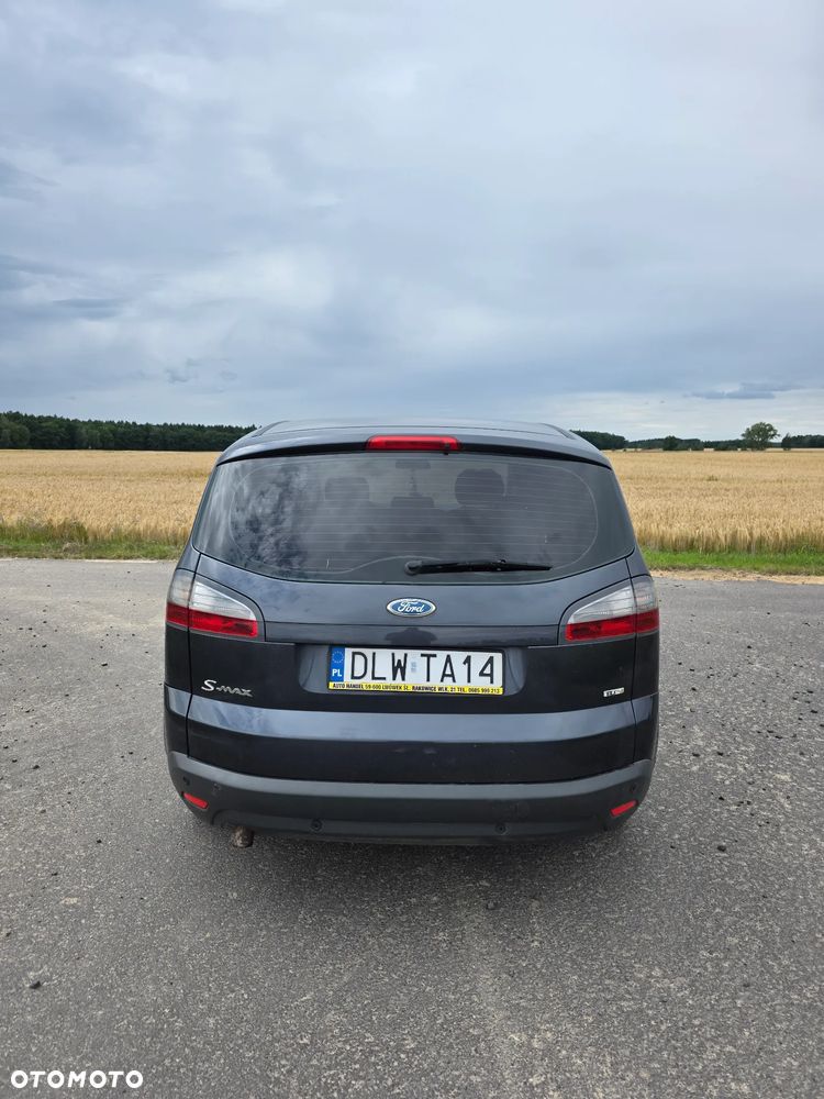 Ford S-Max 2.0 TDCi Ambiente - 4