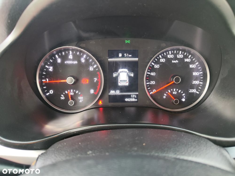 Kia Rio - 12