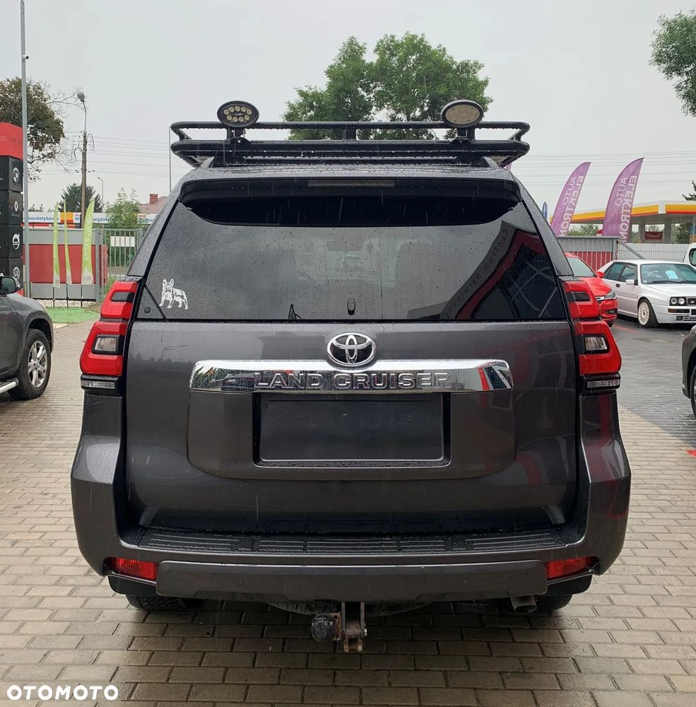 Toyota Land Cruiser LC 2.8 D-4D Prestige - 3