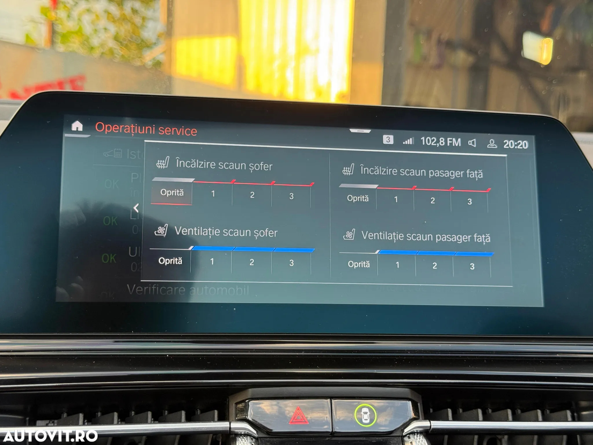 BMW Seria 8 840i xDrive AT - 25