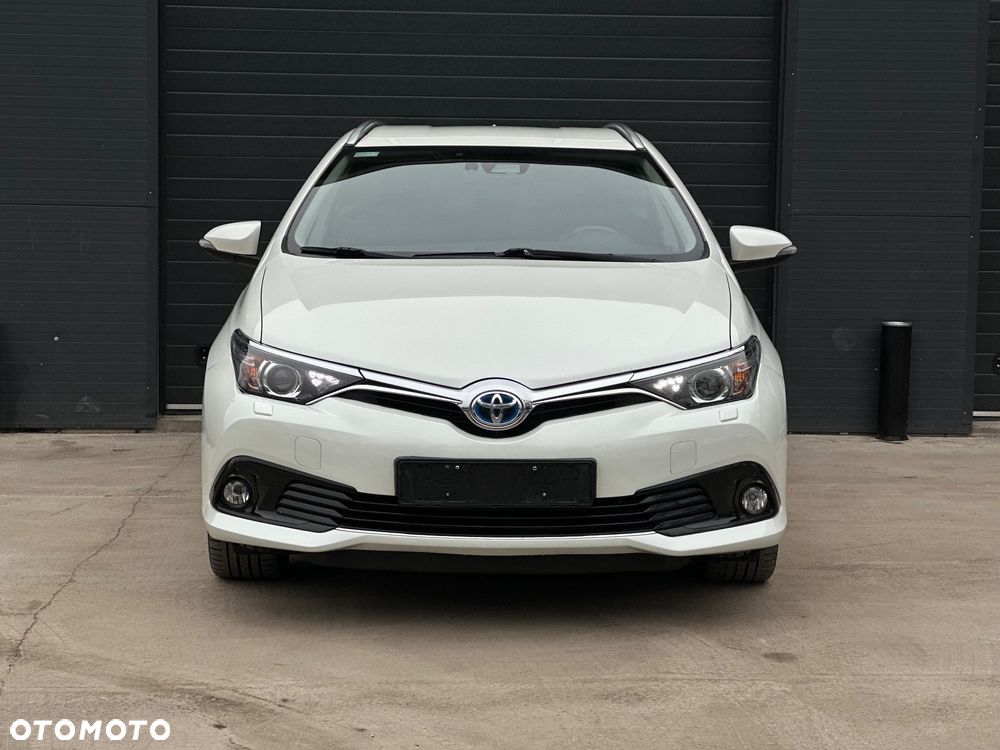 Toyota Auris 1.8 HSD Luna - 10