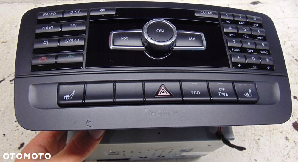 FABRYCZNE RADIO CD MERCEDES B KLASA W246 EUROPA - 3