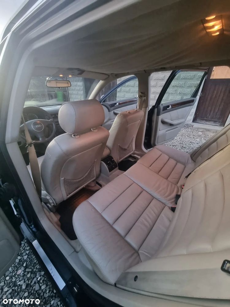 Audi A6 Avant 2.5 TDI Quattro Tiptr - 8