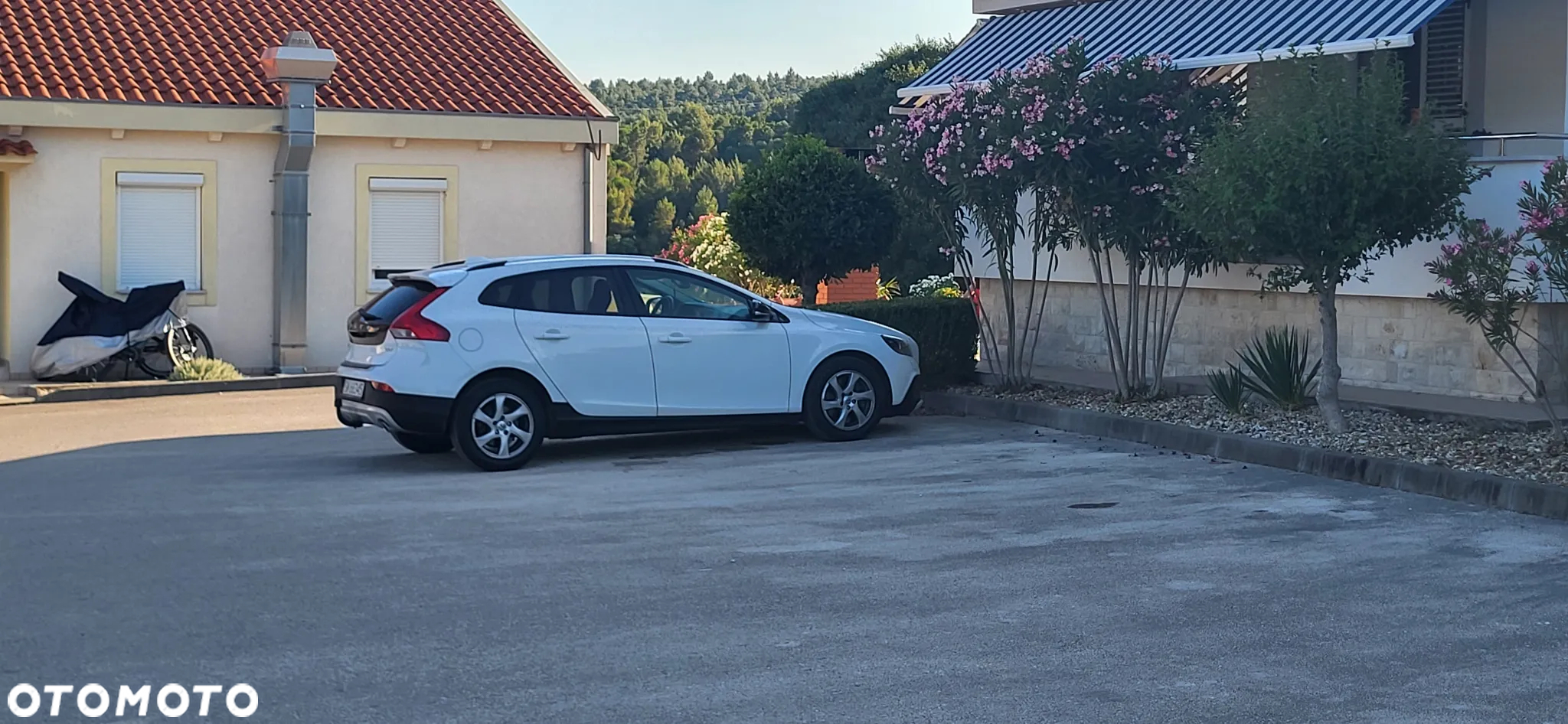Volvo V40 D3 Momentum - 26
