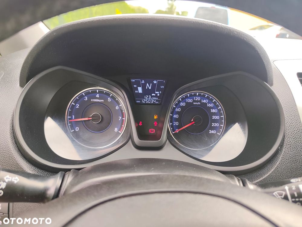 Hyundai ix20 1.6 Comfort - 21