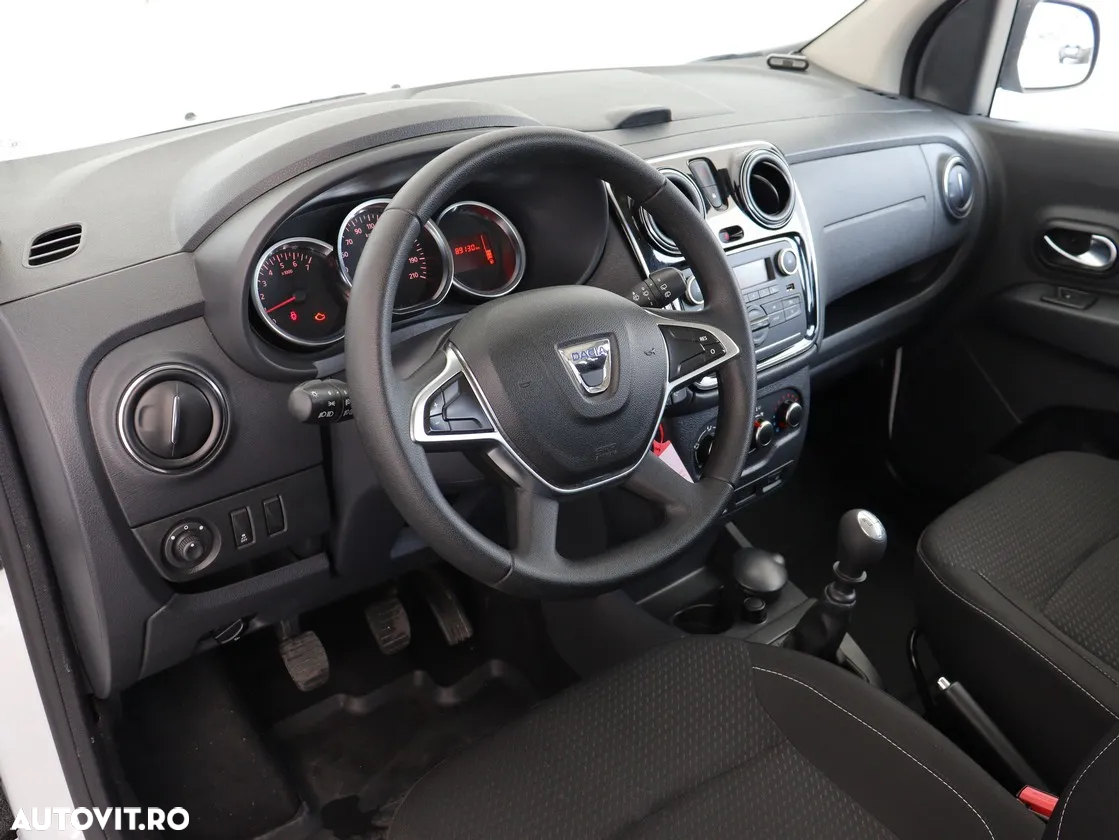 Dacia Lodgy 1.5 Blue dCi Laureate - 9