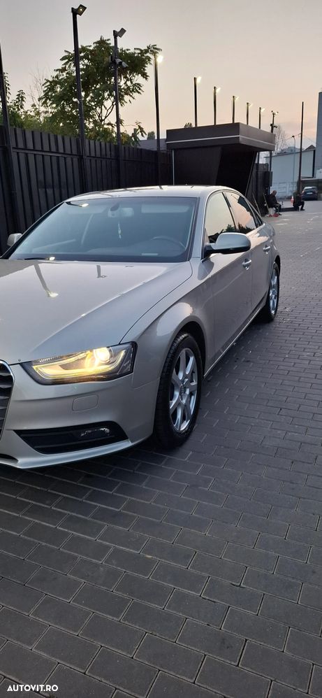 Audi A4 Limuzina - 2