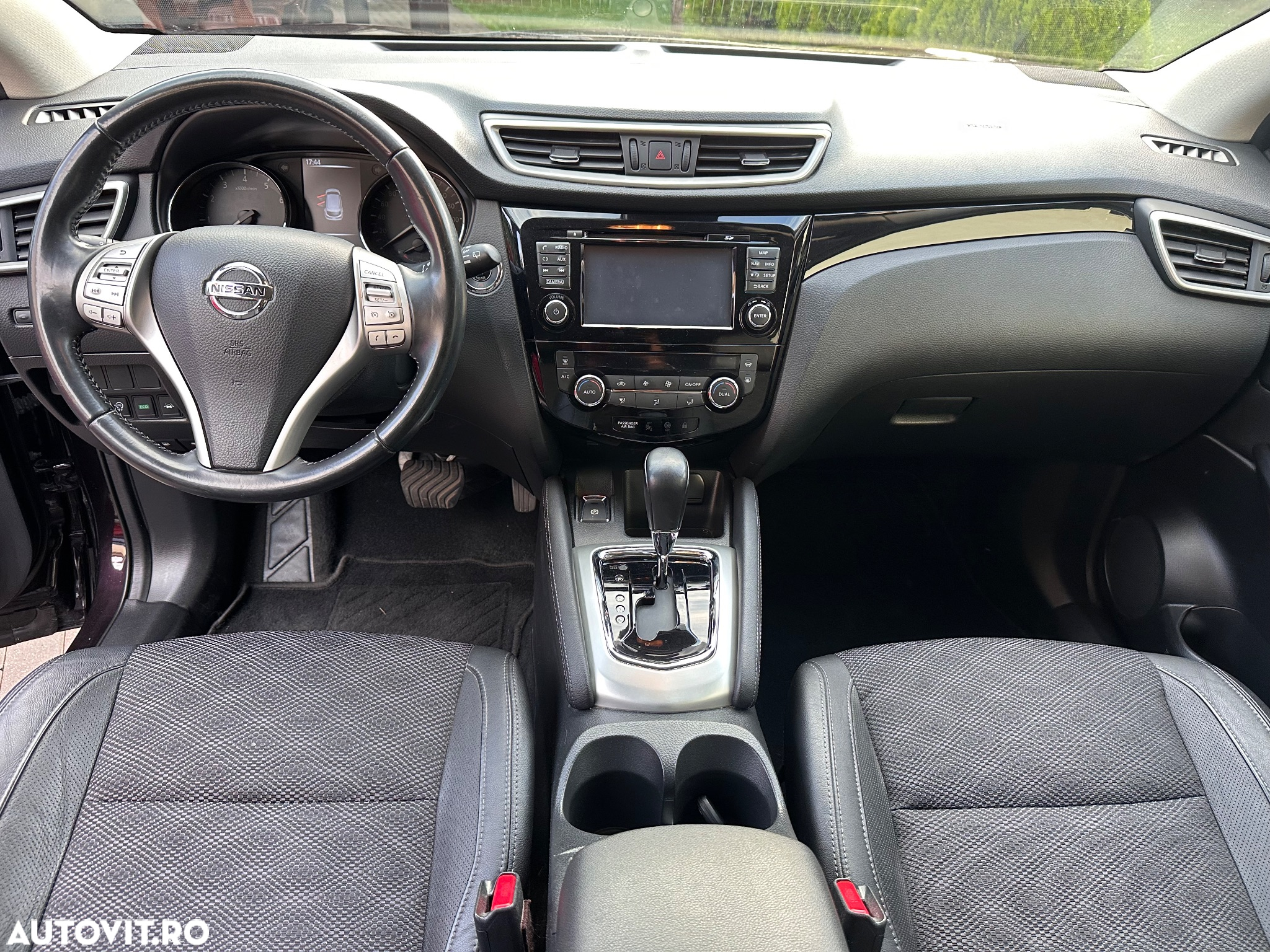 Nissan Qashqai 1.2 DIG-T Start/Stop X-TRONIC Tekna - 7