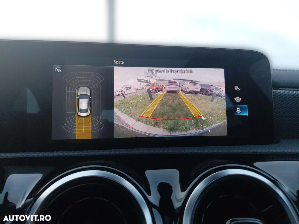 Mercedes-Benz CLA - 23