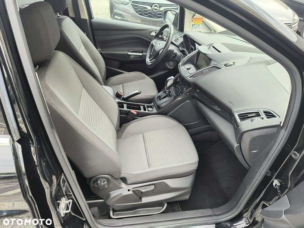 Ford Grand C-MAX - 16