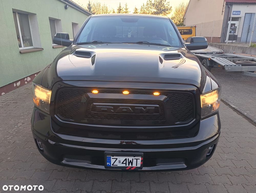 Dodge RAM - 2