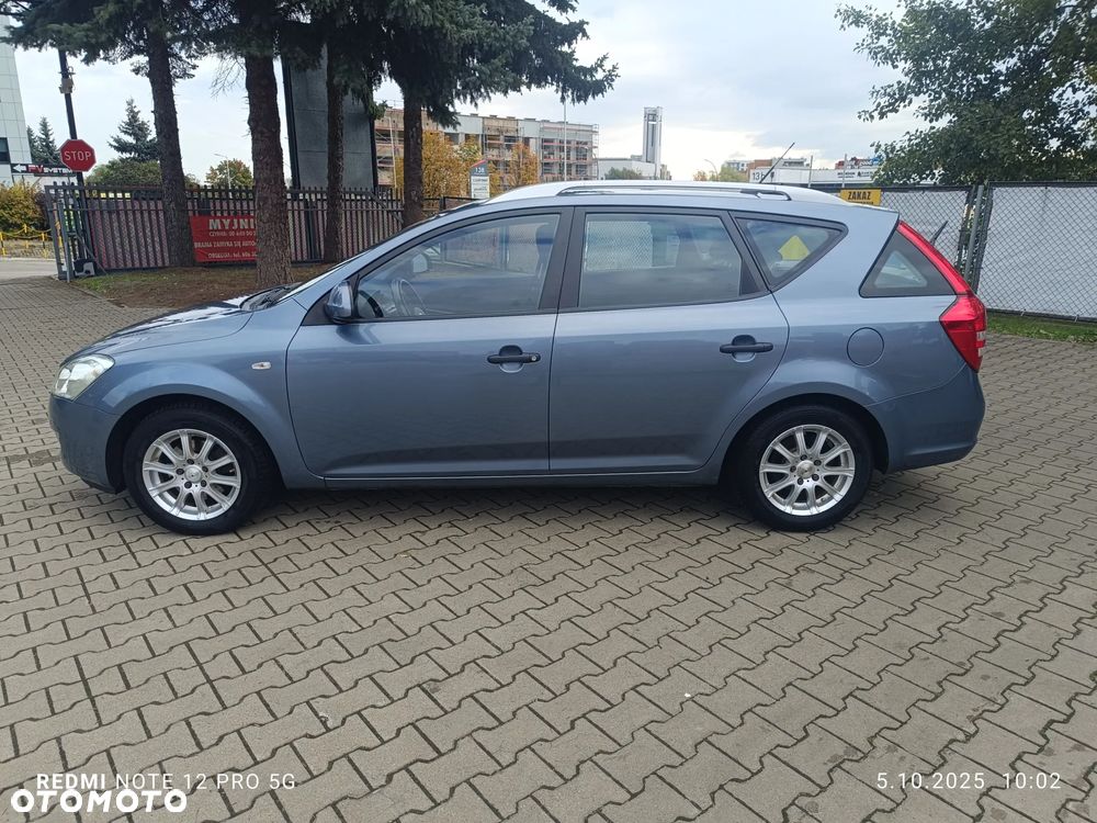 Kia Ceed Cee'd 1.4 Comfort - 2