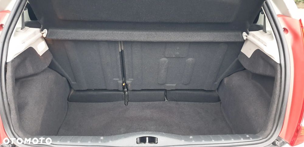 Citroën C3 1.4 HDi Exclusive - 17