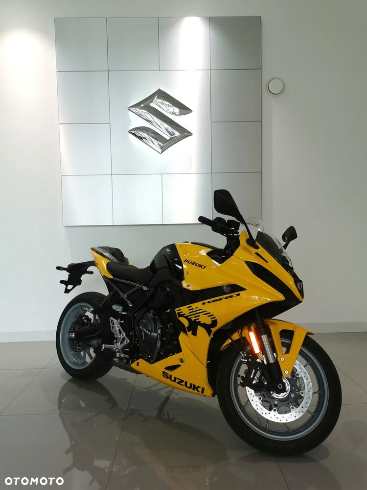 Suzuki GSX - 4