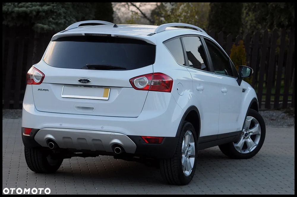 Ford Kuga 2.0 TDCi Titanium - 3