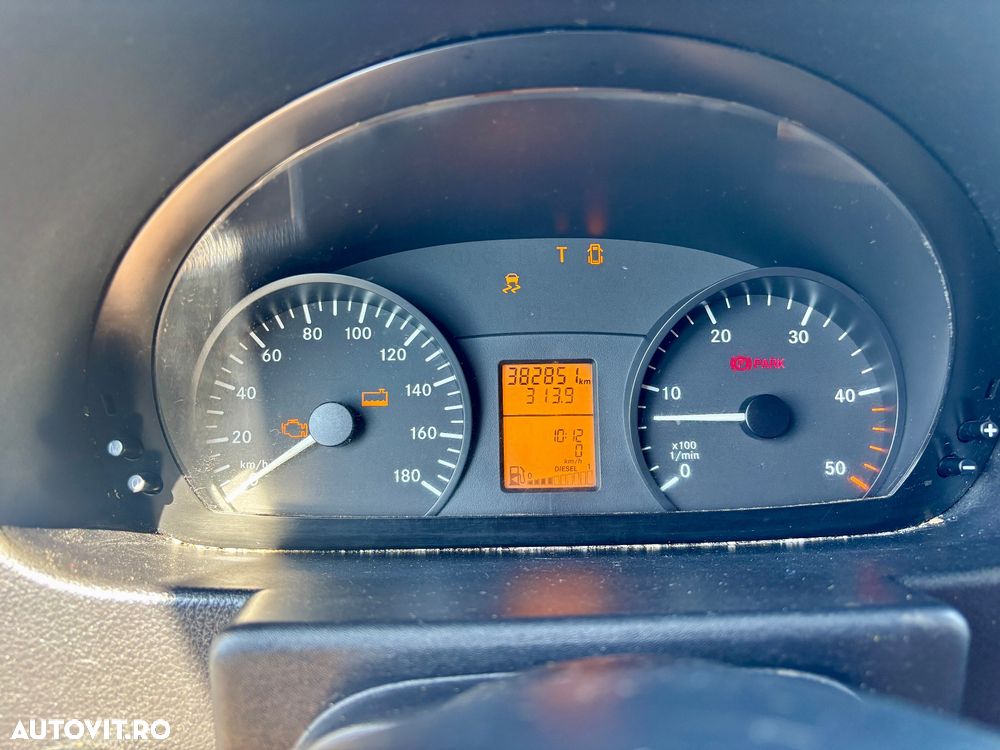 Mercedes-Benz Sprinter 519CDI 3.0V6 - 9