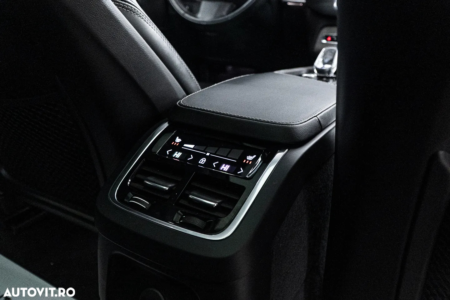 Volvo XC 90 T8 AWD Twin Engine Geartronic Inscription - 18