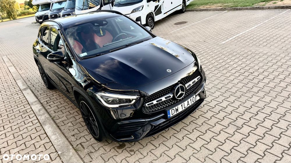 Mercedes-Benz GLA 200 d AMG Line - 20