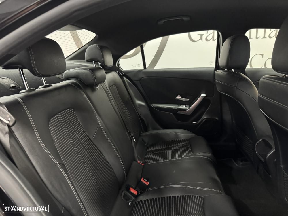 Mercedes-Benz A 180 Limousine d Progressive Aut. - 46