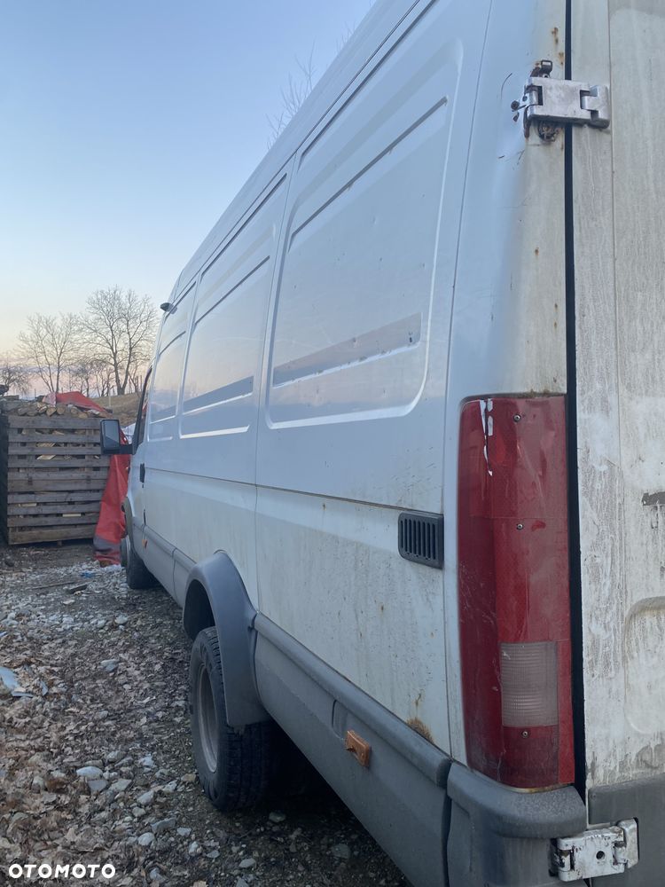 Iveco DAILY 65C15V - 4