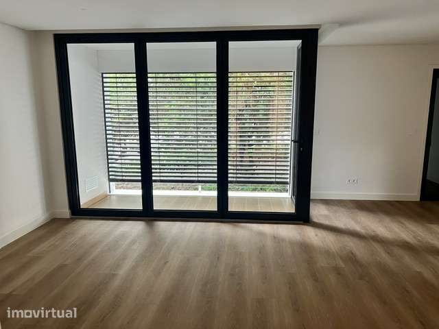 3 Apartamentos T2+1 - Grande imagem: 3/37