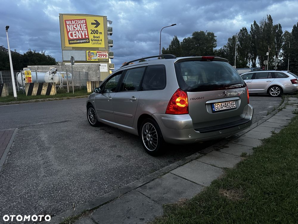 Peugeot 307 - 3
