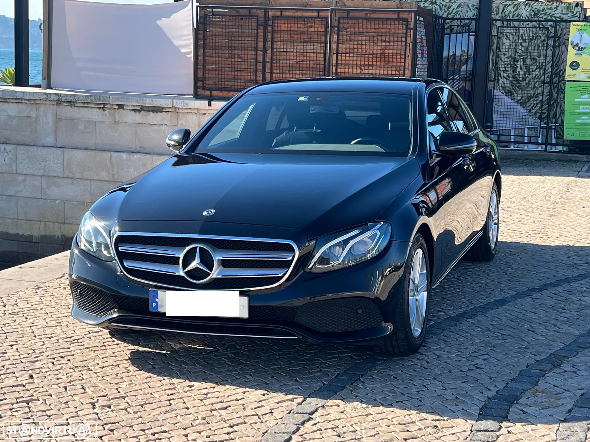 Mercedes-Benz E 220 d Avantgarde+ - 17