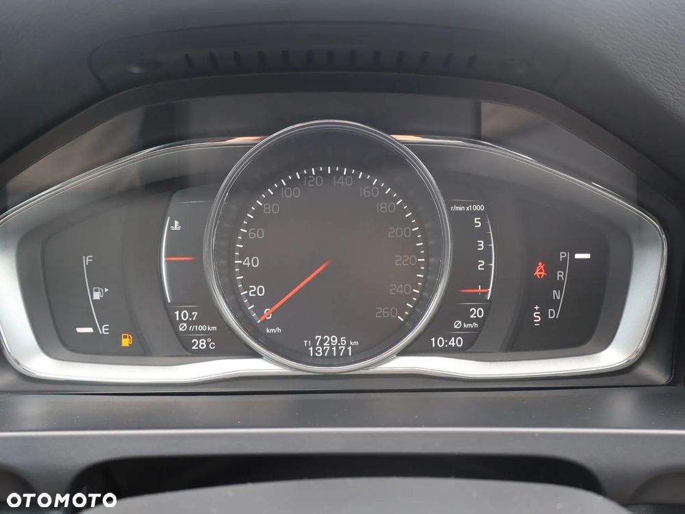 Volvo V60 D3 Drive-E Summum - 10