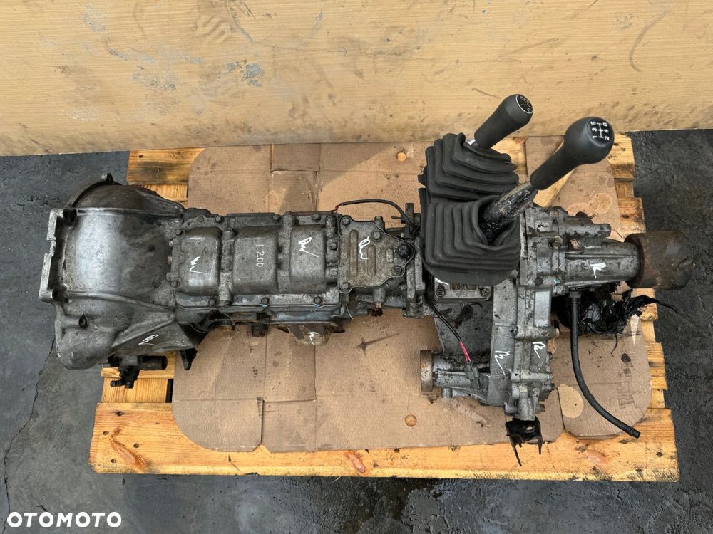 SKRZYNIA + REDUKTOR Mitsubishi L200 2.5 D KOMPLETNA M0I0S5B00I - 2