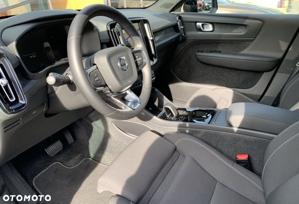 Volvo C40 - 12