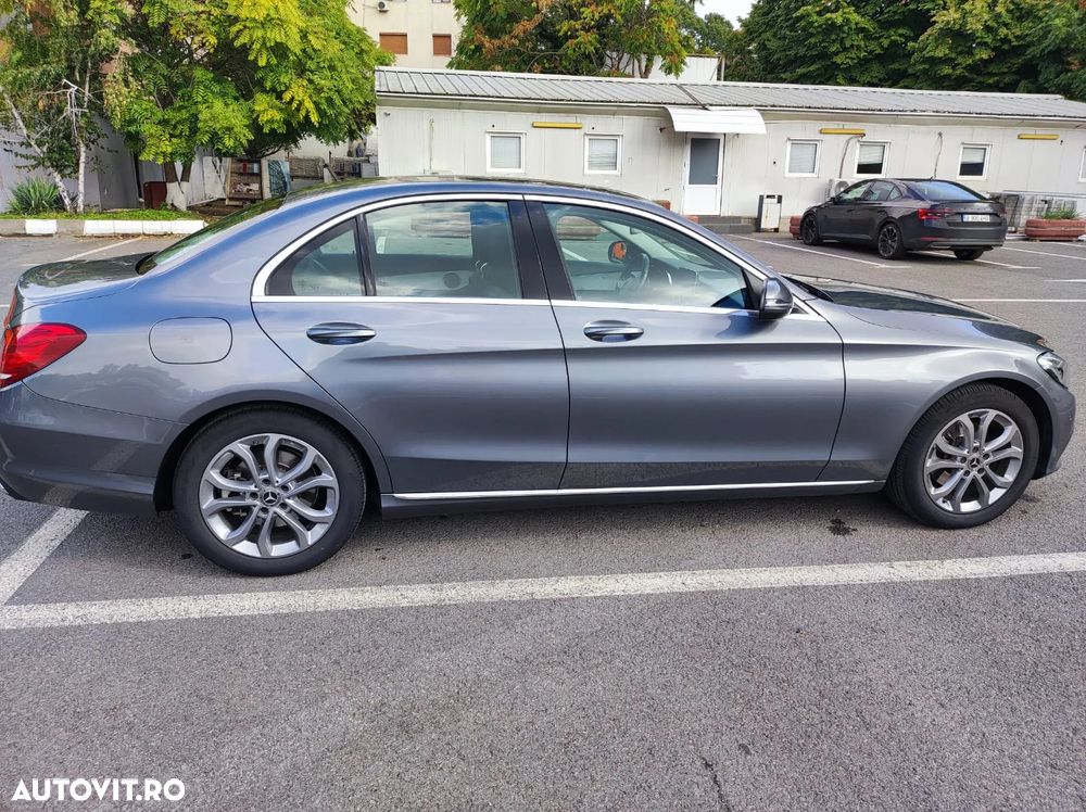 Mercedes-Benz C - 7