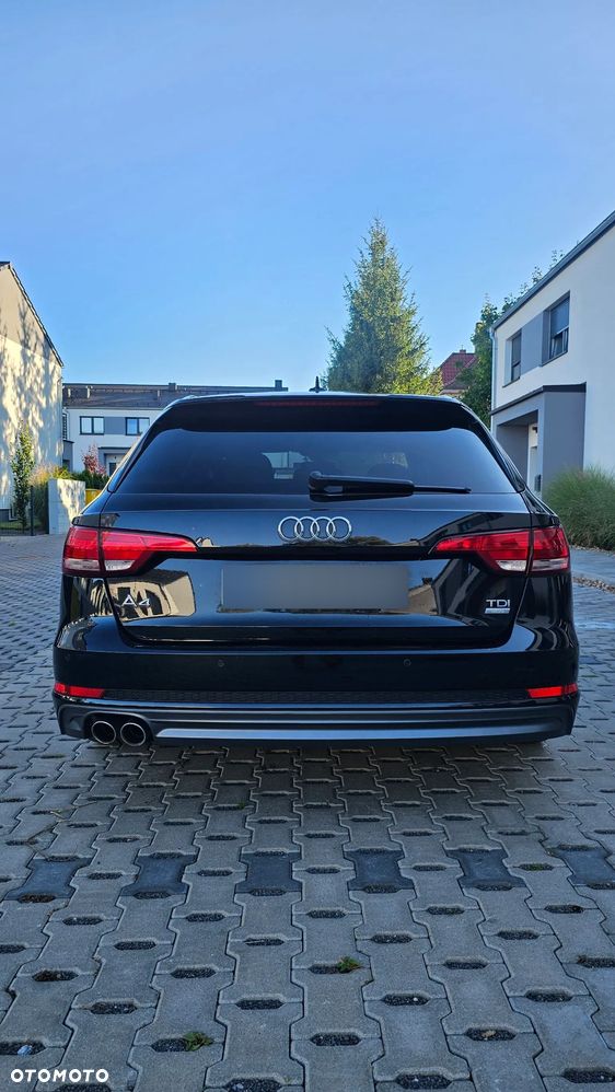 Audi A4 Avant - 6