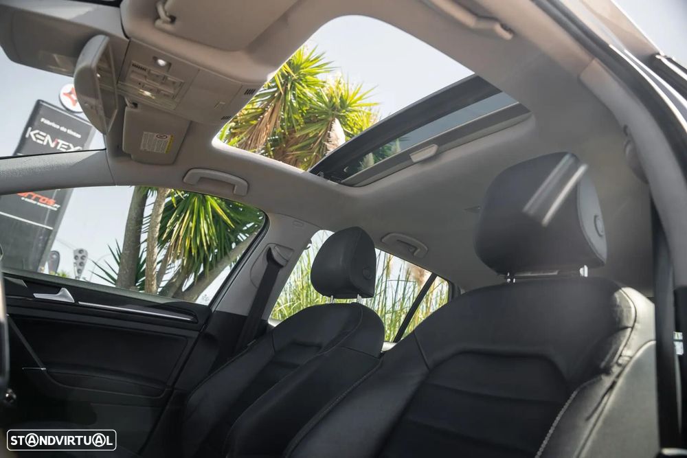 VW Golf 1.6 TDi Highline - 17