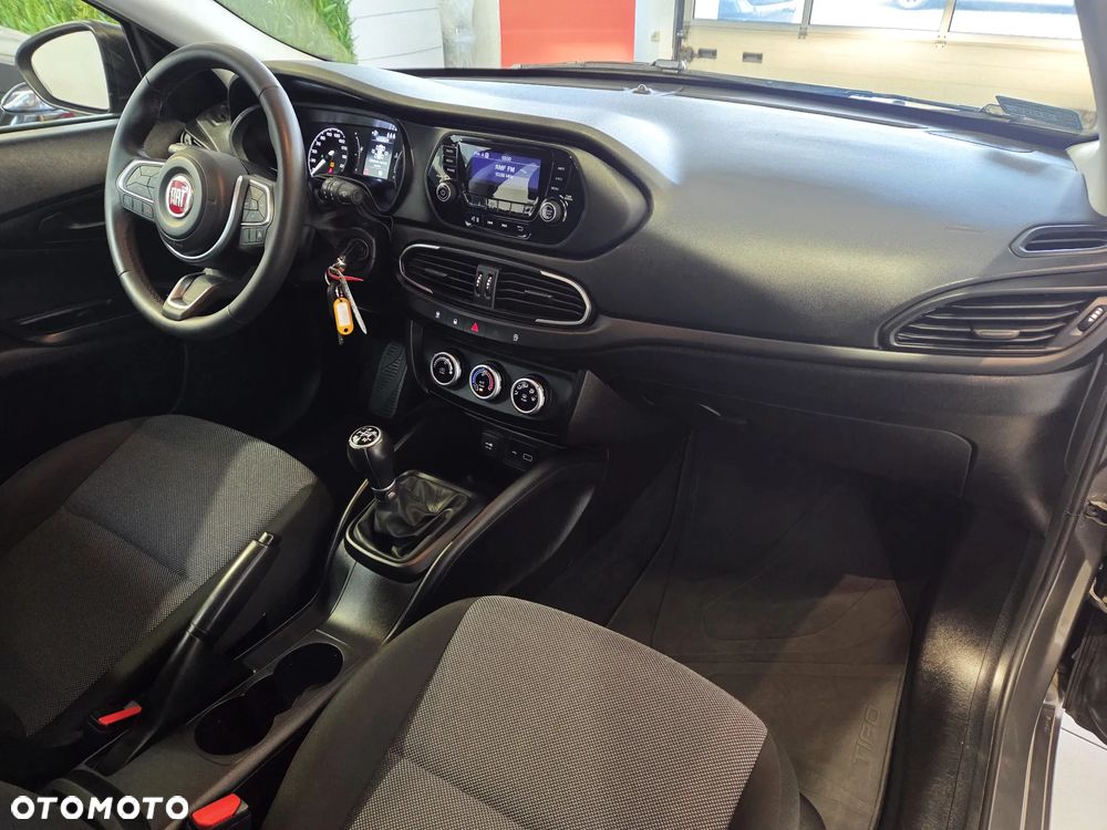 Fiat Tipo 1.0 T3 - 11