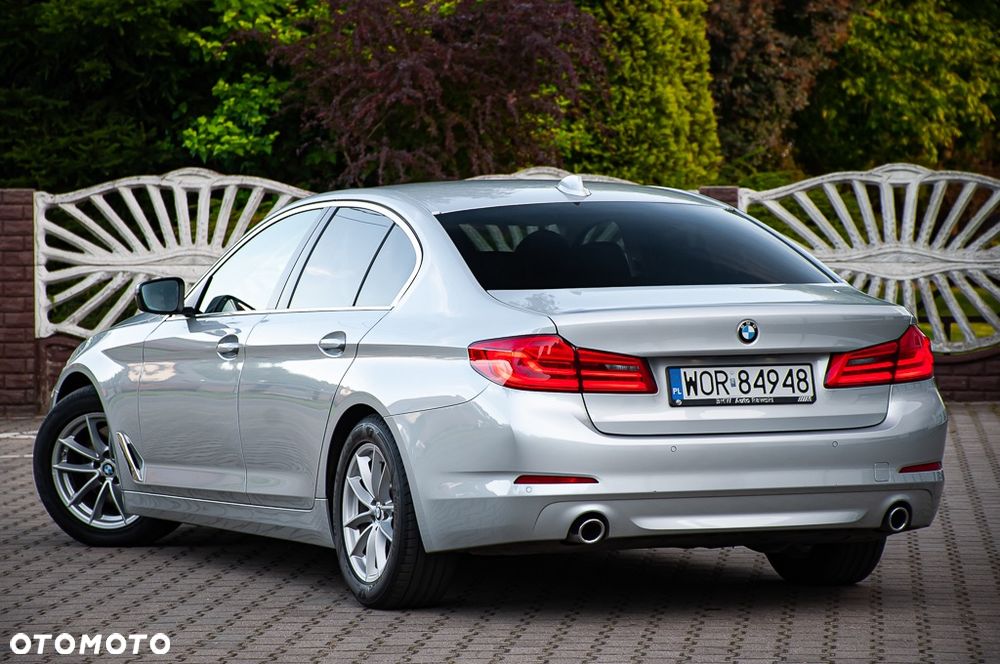 BMW Seria 5 520d Luxury Line - 12