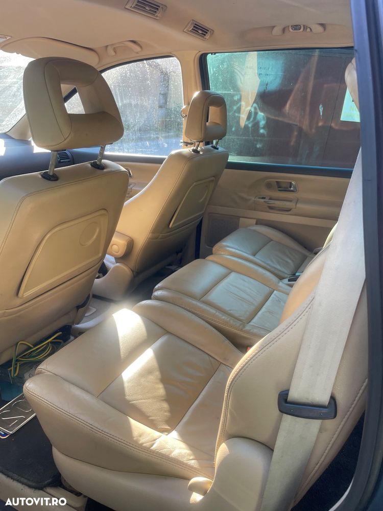 Volkswagen Sharan 1.9 TDI Highline Aut - 7