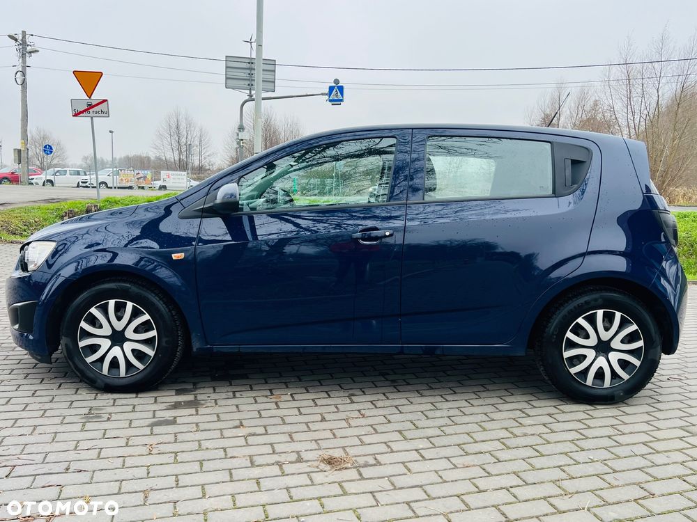 Chevrolet Aveo 1.2 LS - 8