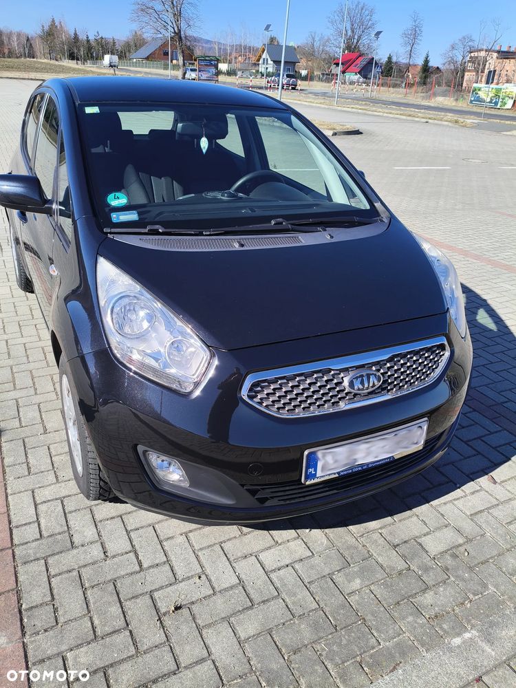 Kia Venga 1.4 CVVT Black Collection - 1