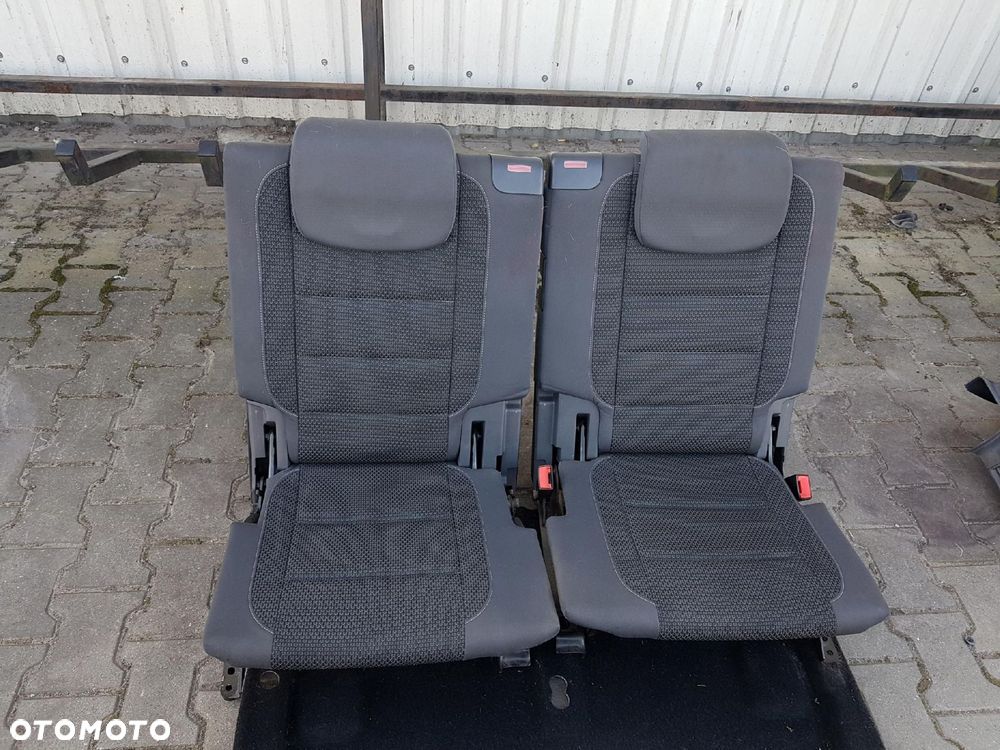 VW TOURAN 2 II 10-15r FOTELE PRZEKŁADKA Z VANA 7 OSÓB - 6