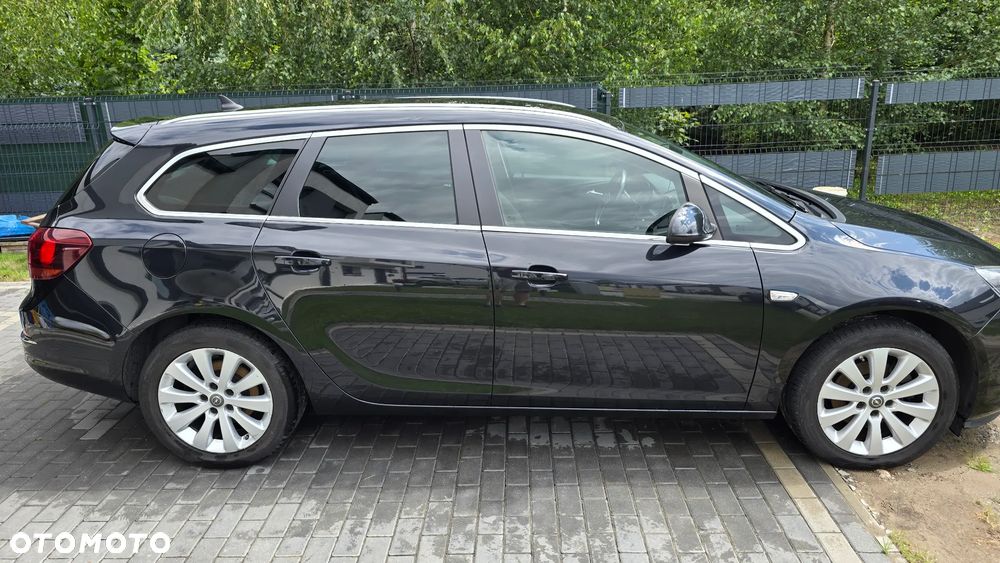 Opel Astra 1.6 CDTI Cosmo - 3