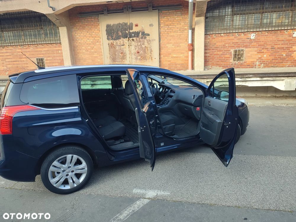 Peugeot 5008 2.0 HDi Family 7os - 18